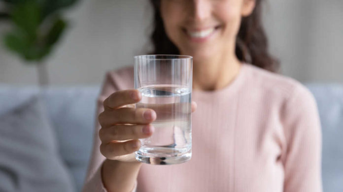 Are you Dehydrated? Are You Dehydrated? Here Are 5 Signs That You Are